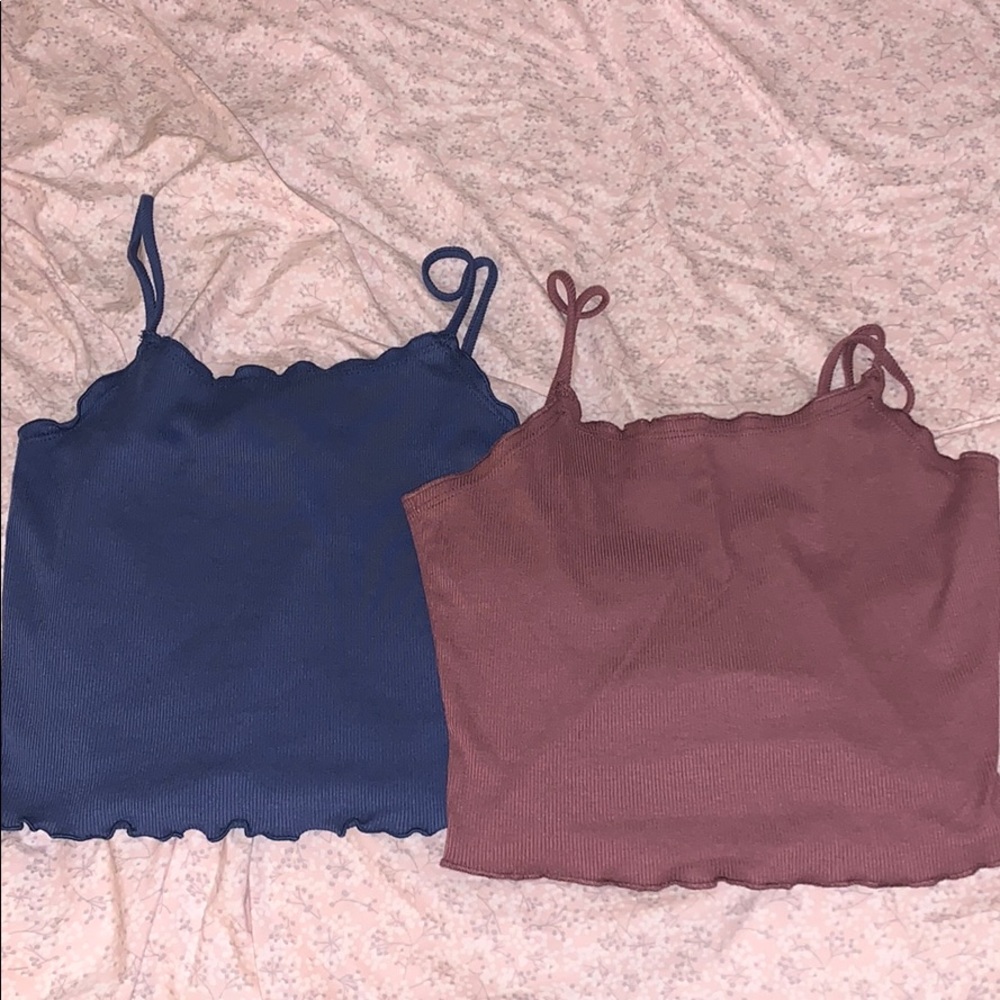 bundle of PINK lettuce edge crop tops